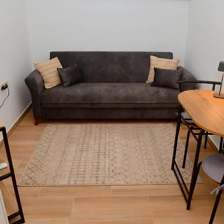 Apartment Tina 2 *